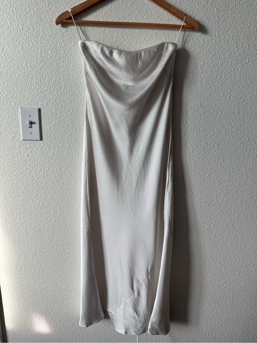 Aritzia Wilfred White Cowl-Neck Maxi Slip Dress - Picture 2 of 4